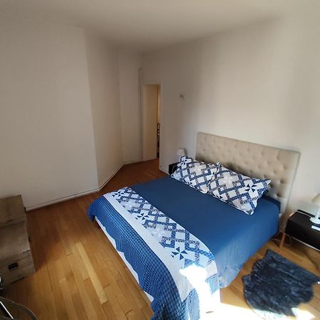 2 Pieces Totalement Renove Au Coeur De Bourges Appartement Buitenkant foto