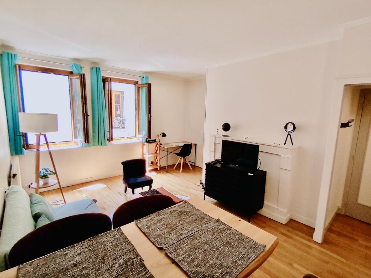 2 Pieces Totalement Renove Au Coeur De Bourges Appartement Buitenkant foto