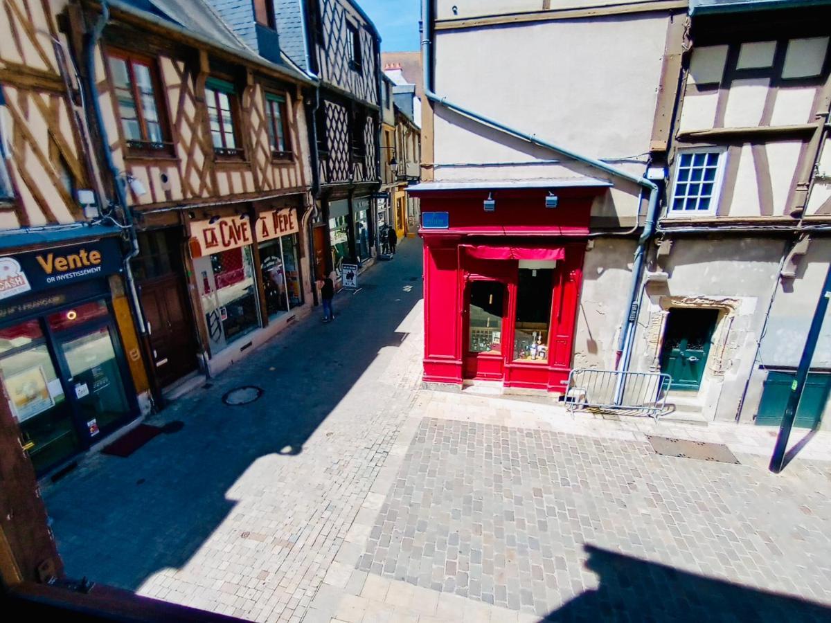 2 Pieces Totalement Renove Au Coeur De Bourges Appartement Buitenkant foto