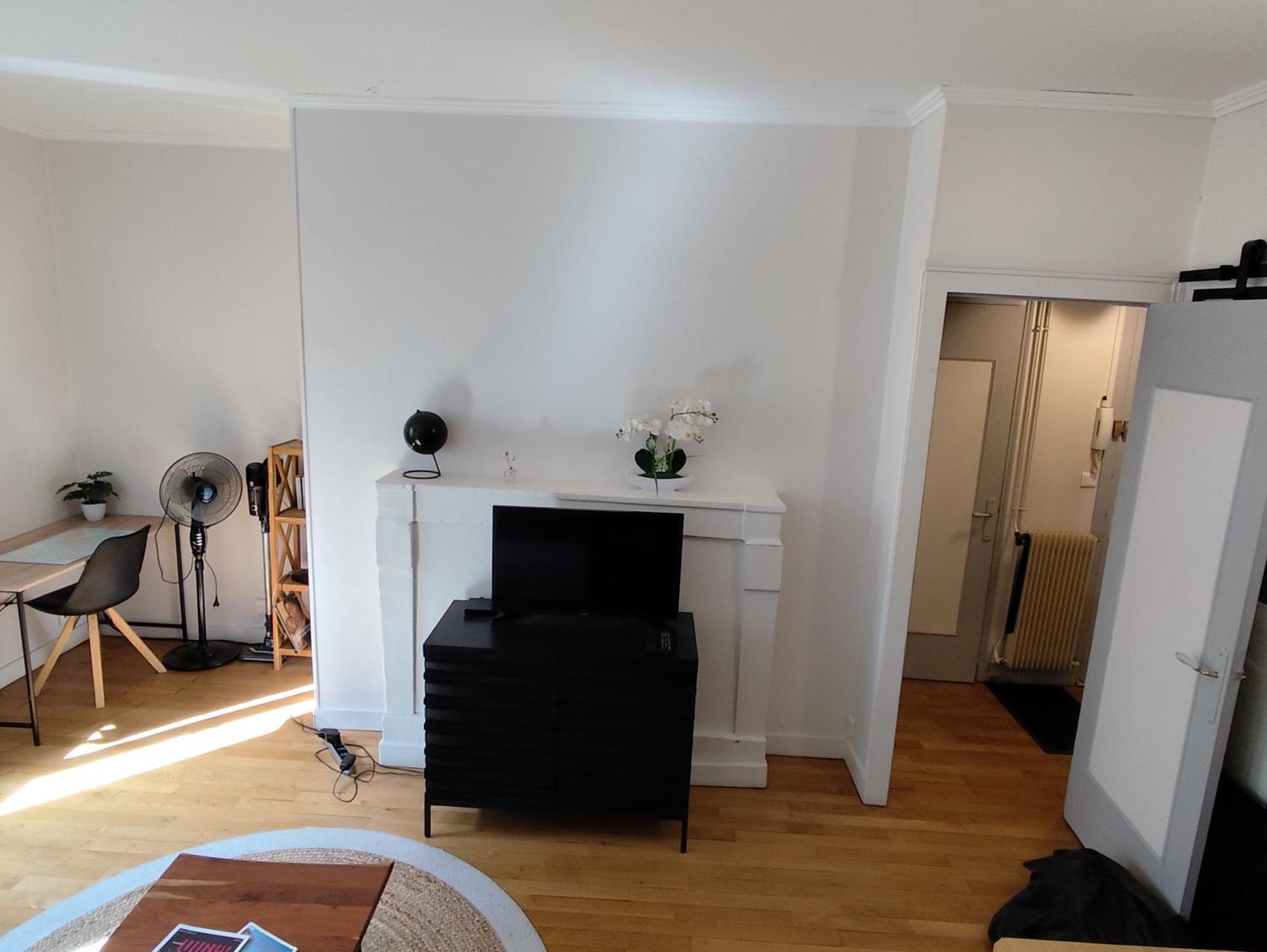 2 Pieces Totalement Renove Au Coeur De Bourges Appartement Buitenkant foto